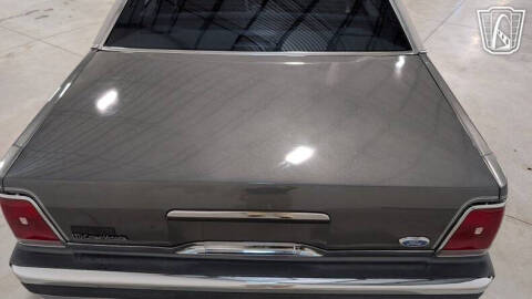 1988 Ford Crown Victoria