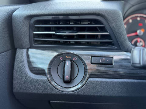 2021 Volkswagen Passat R-Line