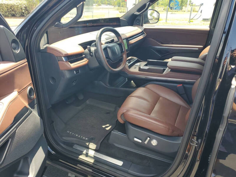 2025 Lincoln Navigator Reserve