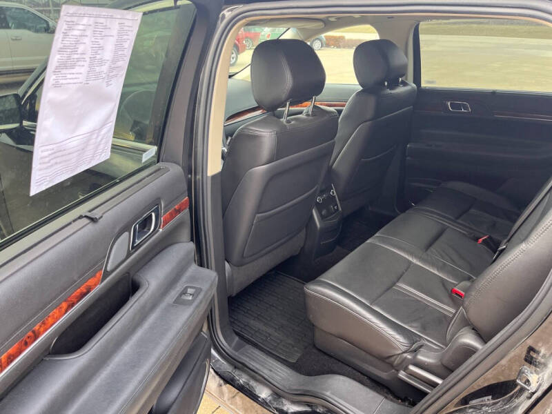 2019 Lincoln MKT Reserve