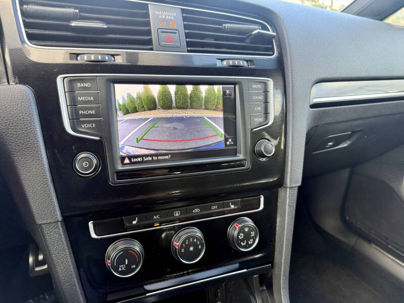 2016 Volkswagen Golf GTI S