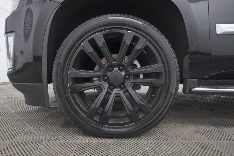 2019 Cadillac Escalade ESV Luxury