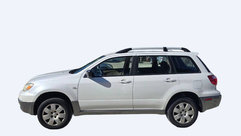 2006 Mitsubishi Outlander LS