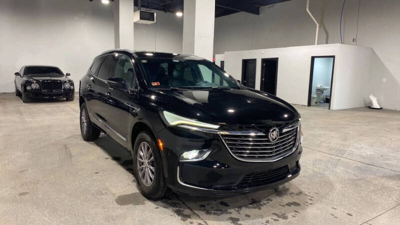2023 Buick Enclave Essence