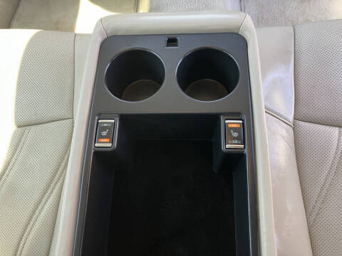 2016 Infiniti Q70L 3.7