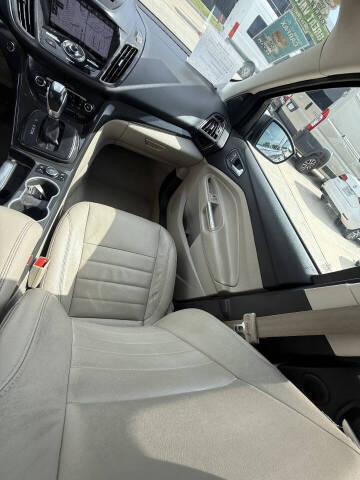 2014 Ford Escape Titanium