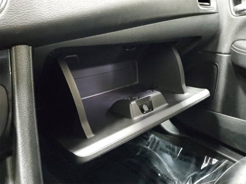 2012 Chrysler 200 Limited