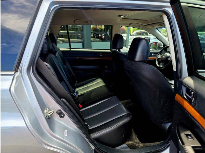 2013 Subaru Outback 2.5i Limited