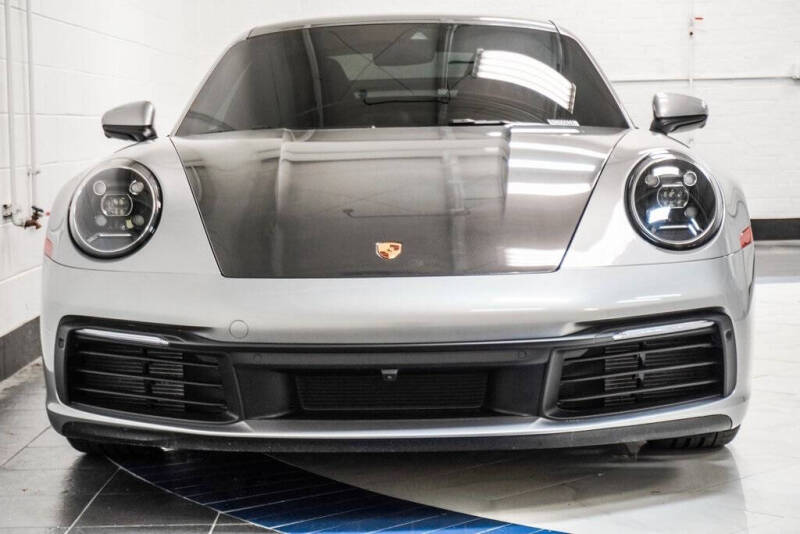 2024 Porsche 911 Carrera