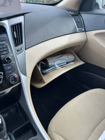 2011 Hyundai Sonata GLS