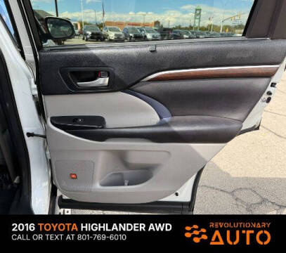 2016 Toyota Highlander Limited Platinum