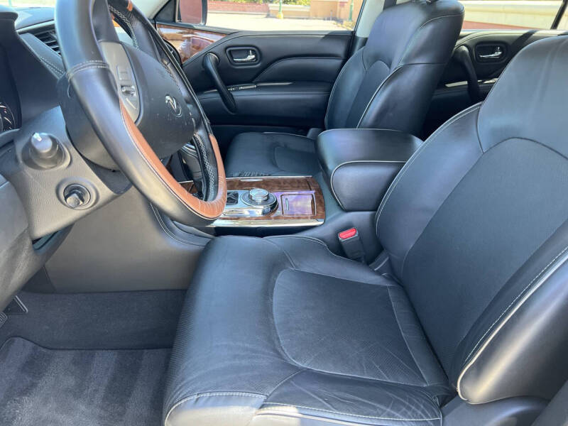 2019 Infiniti QX80 Luxe