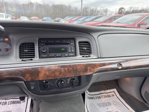 2005 Mercury Grand Marquis GS