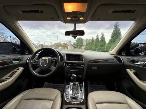 2010 Audi Q5 3.2 quattro Premium Plus