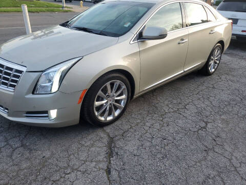 2013 Cadillac XTS for sale at D -N- J Auto Sales Inc. in Fort Wayne IN