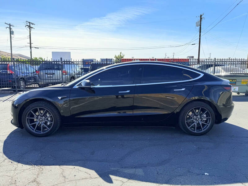 2018 Tesla Model 3 Long Range photo 9