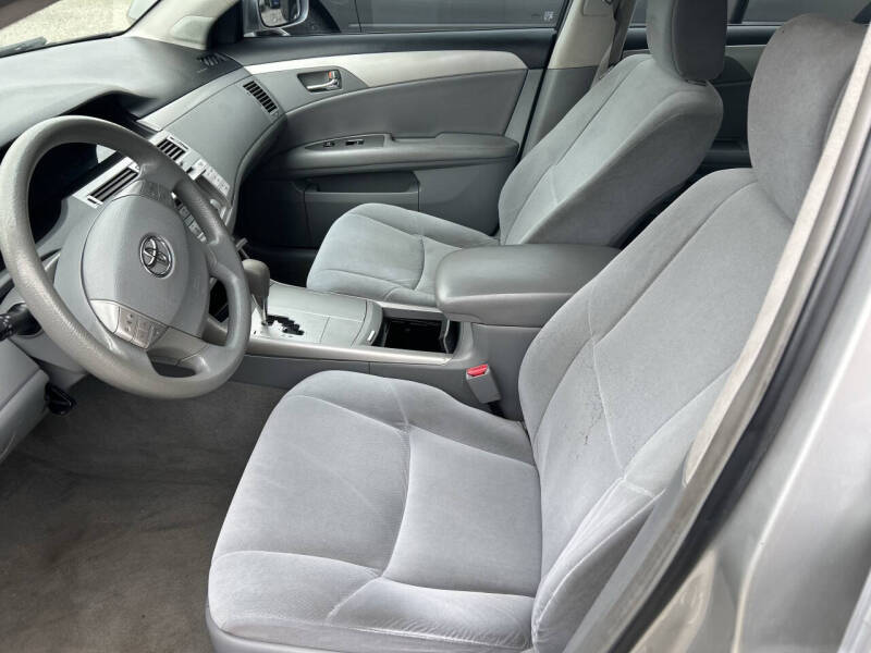 2010 Toyota Avalon XLS