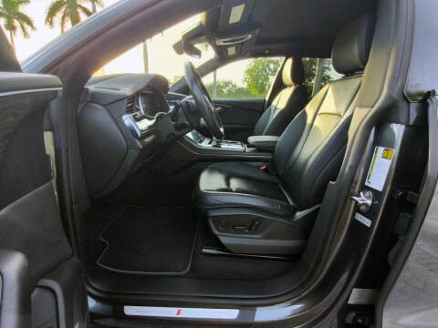 2019 Audi Q8 quattro Prestige 55 TFSI
