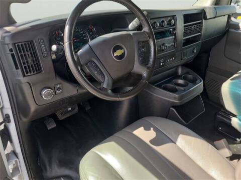 2021 Chevrolet Express 2500