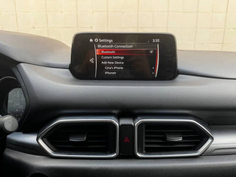 2017 Mazda CX-5 Sport