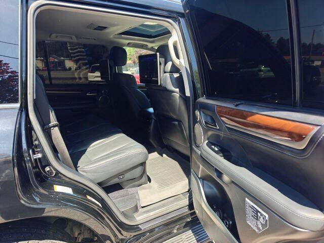 2018 Lexus LX 570