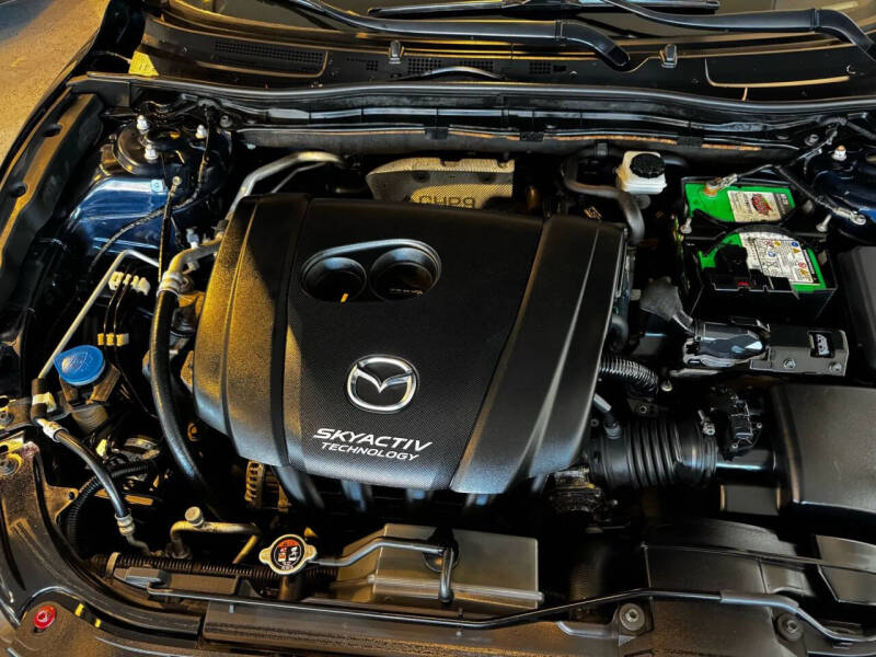 2016 Mazda MAZDA3 i Touring