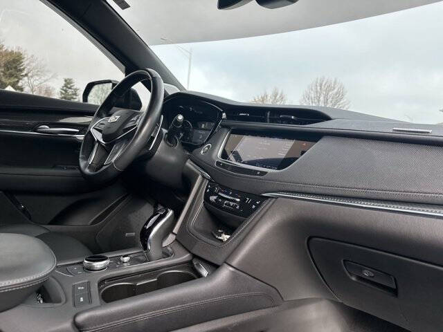 2023 Cadillac XT5 Sport