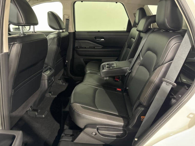 2022 Nissan Pathfinder