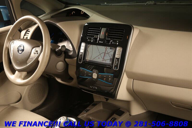 2012 Nissan LEAF