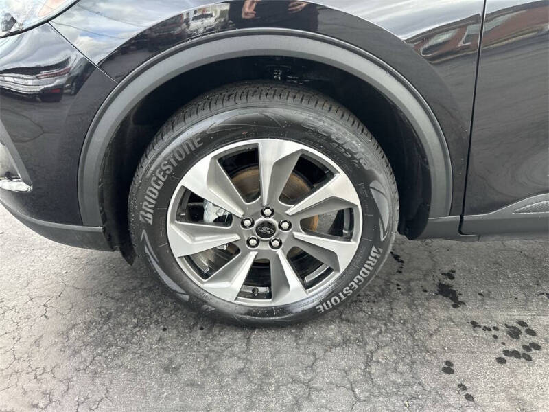 2024 Ford Escape Platinum