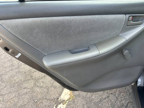 2004 Toyota Corolla CE