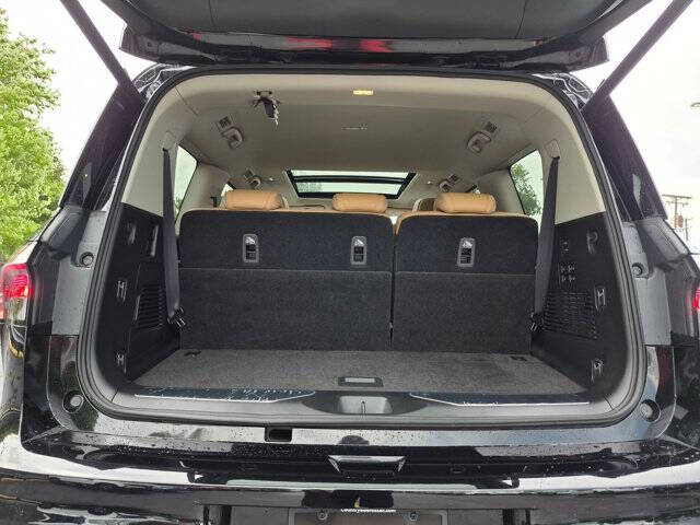 2025 Infiniti QX80 Sensory