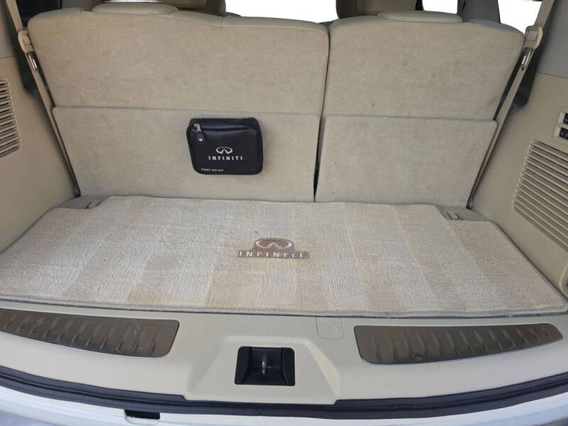 2016 Infiniti QX80