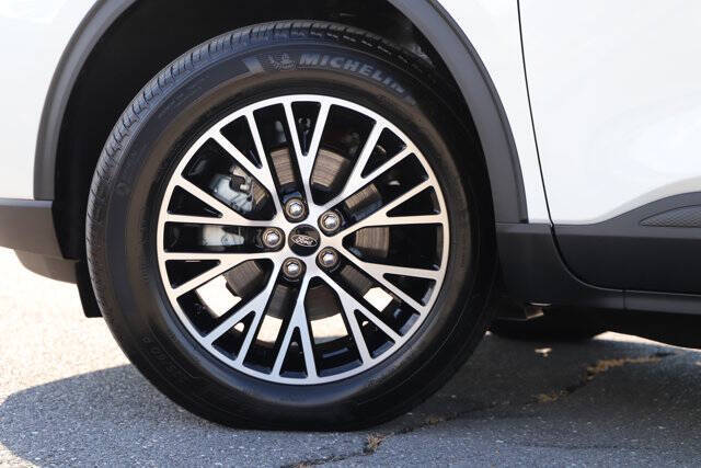 2025 Ford Escape Plug-In Hybrid PHEV