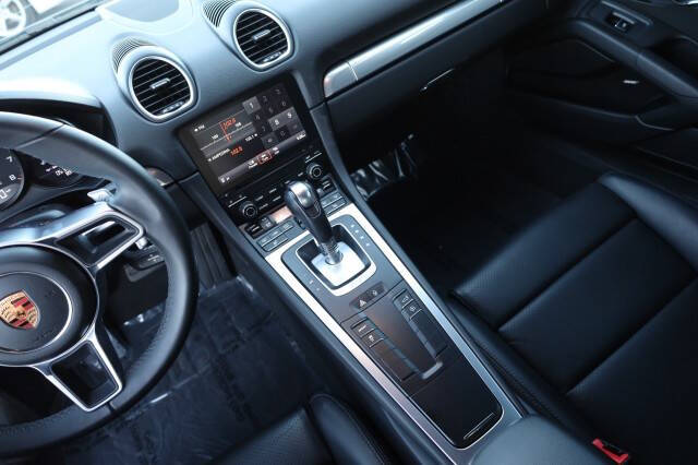 2018 Porsche 718 Cayman