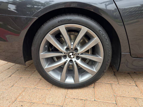 2012 BMW 5 Series 535i