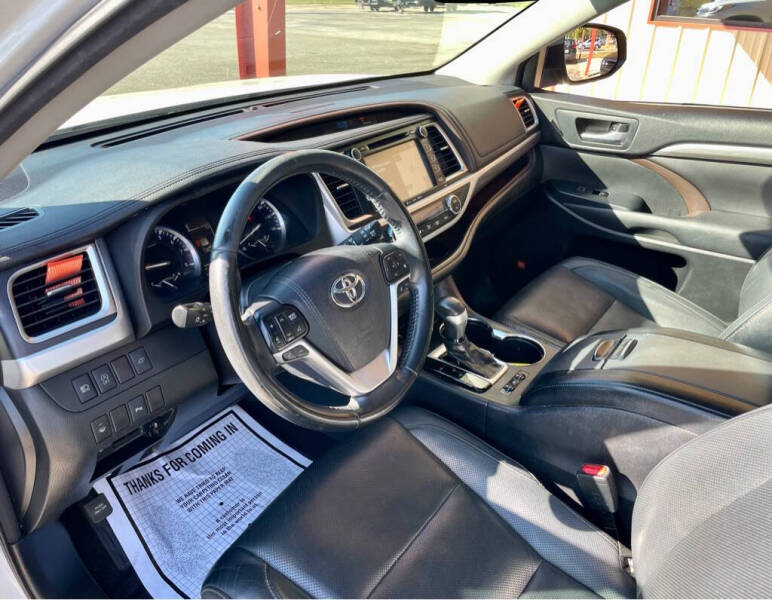 2017 Toyota Highlander Limited