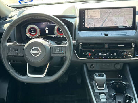 2024 Nissan Rogue SL