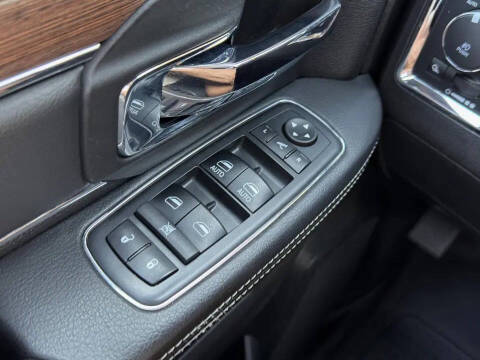 2017 RAM 1500 Laramie