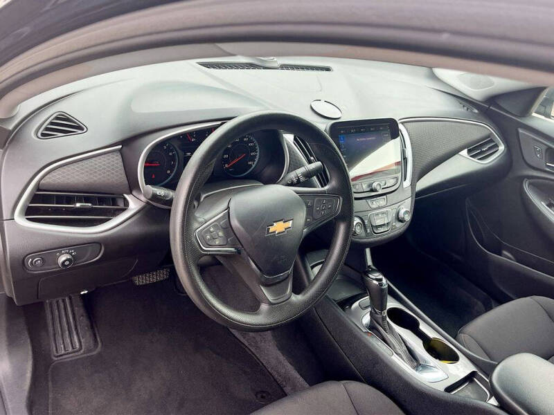 2020 Chevrolet Malibu LS