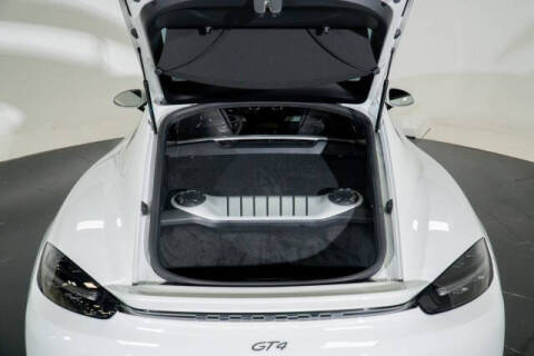 2020 Porsche 718 Cayman GT4