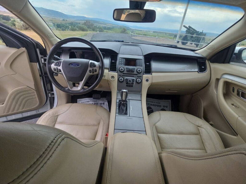 2014 Ford Taurus SEL