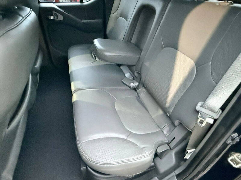 2019 Nissan Frontier SL