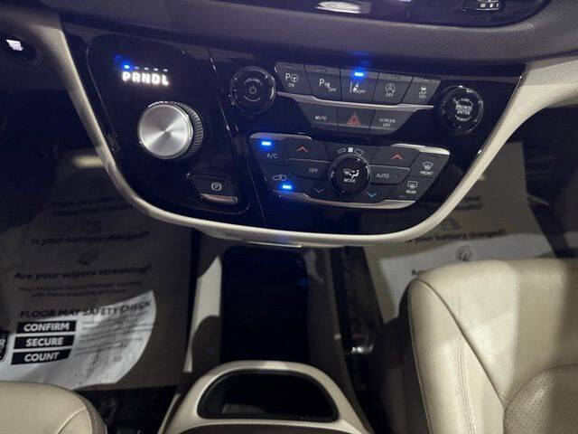 2019 Chrysler Pacifica Touring L Plus