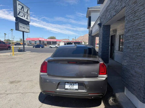 2016 Chrysler 300