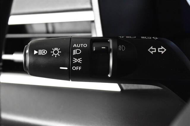 2024 Mitsubishi Outlander PHEV SE