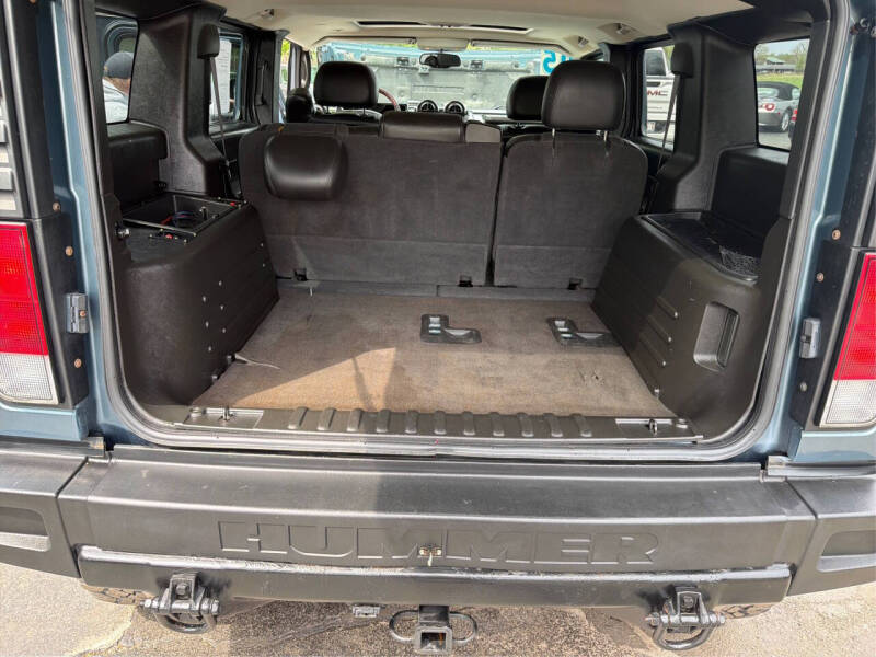 2005 HUMMER H2