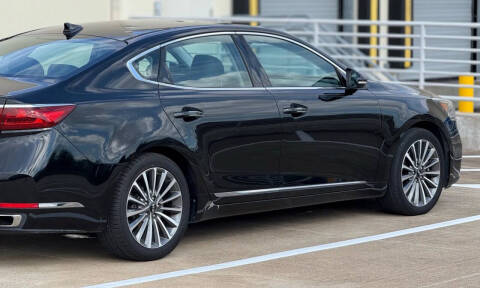 2017 Kia Cadenza Premium