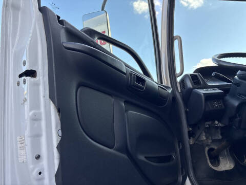 2018 Hino 338