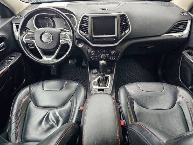 2016 Jeep Cherokee Trailhawk
